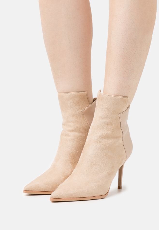 Gabor Ivoire | Talons Classiques Exclusifs